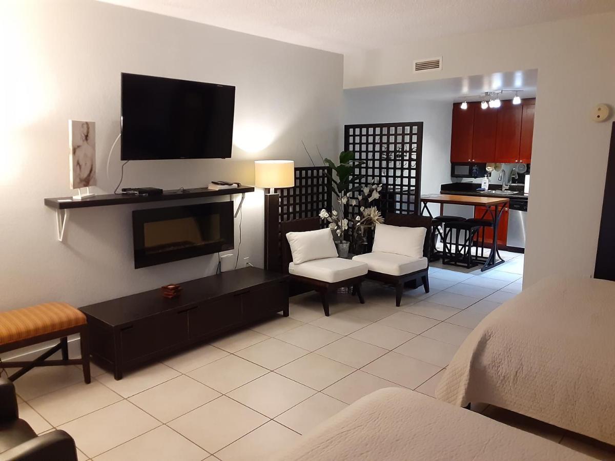 Riverview, Studio 507, Beach Steps Away!+Pool+Wifi Ruskin Buitenkant foto